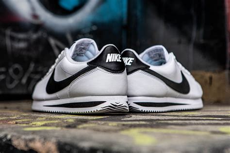 nike cortez gangster shoes